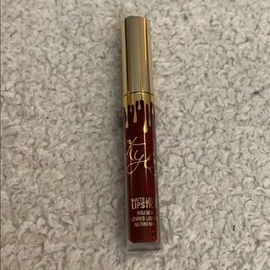 Authentic Kylie lipstick “Leo”